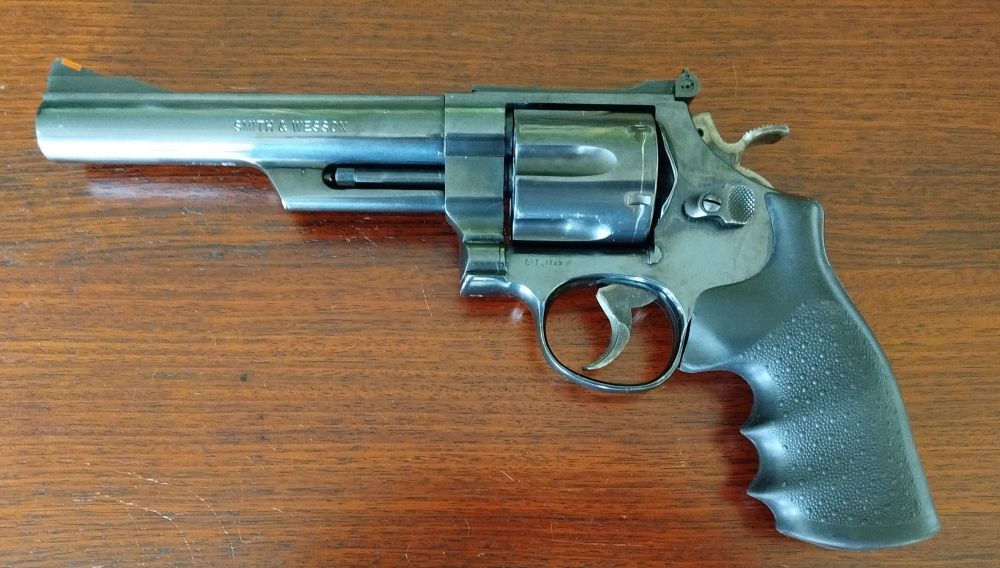 Revolver classificato Sportivo