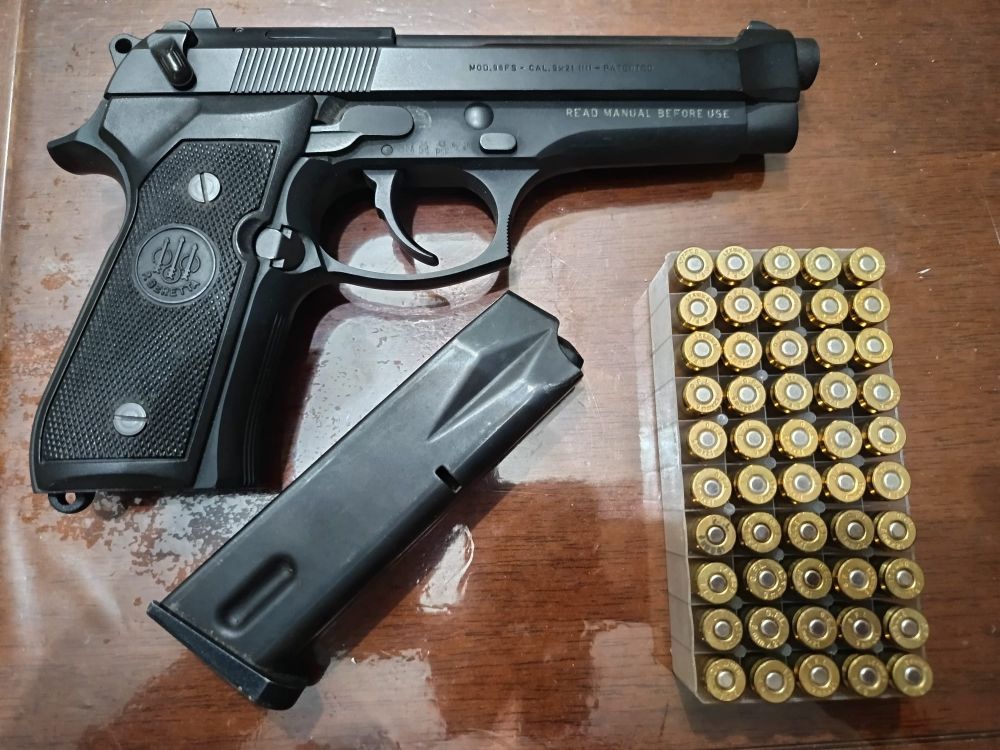 Beretta 98FS 9x21mm IMI